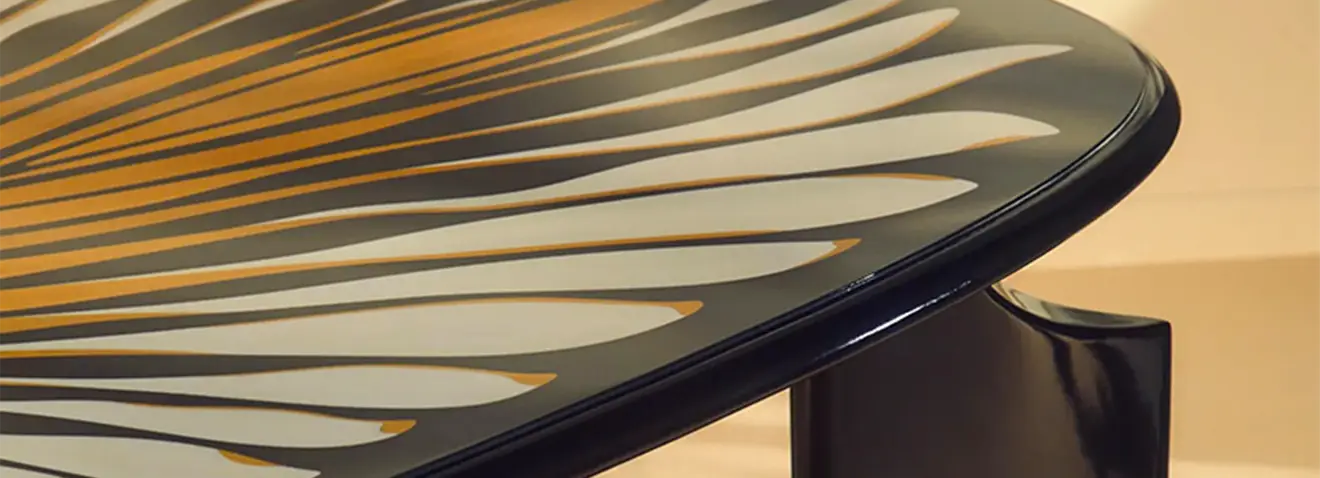 Теплая роскошь: новинки Roberto Cavalli Home Interiors