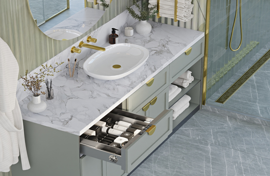 НОВИНКА | KUZZMAN представляет: встраиваемый холодильник для косметики