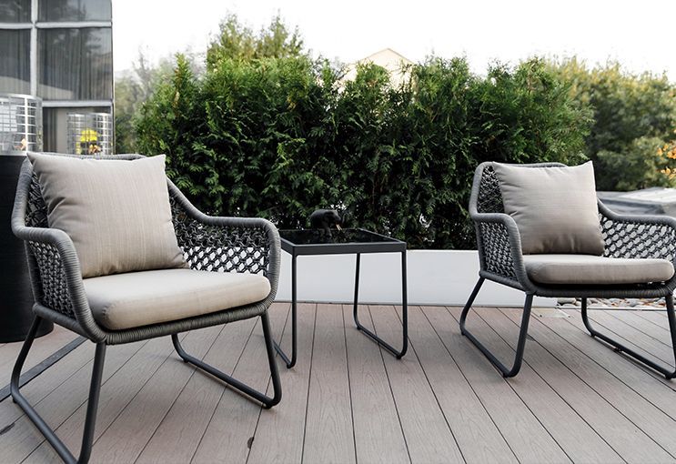 Outdoor stylist 