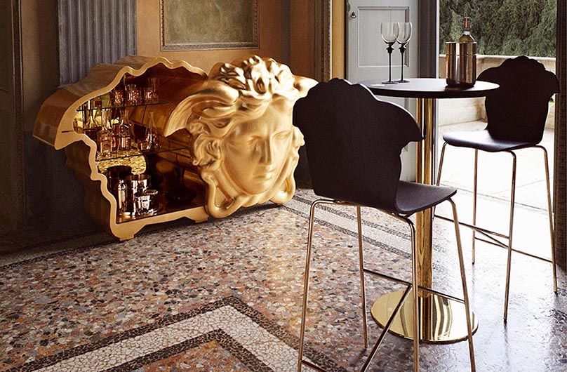 Древние мифы и современный шик: новая коллекция Versace Home Medusa Carezza