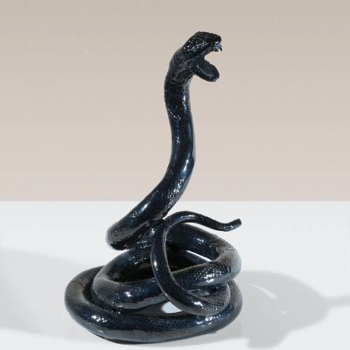 Скульптура Serpente