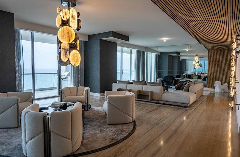 Интерьер пентхауса Turnberry Ocean Club от Visionnaire в Майами