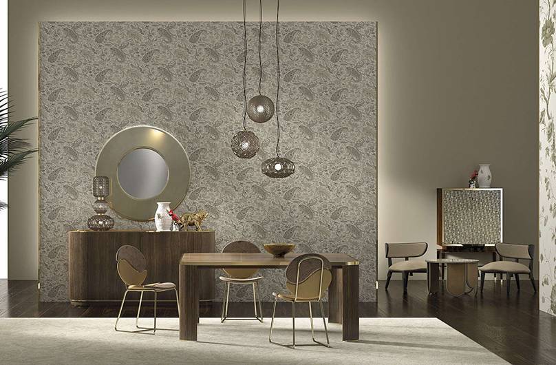Обеденная зона ETRO Home Interiors: винтажный шарм и эклектика