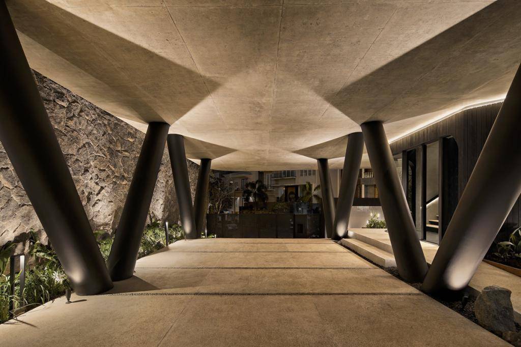 Dom_na_V_obraznih_svayah_luxury_interier_casariccaexpo_4.jpg