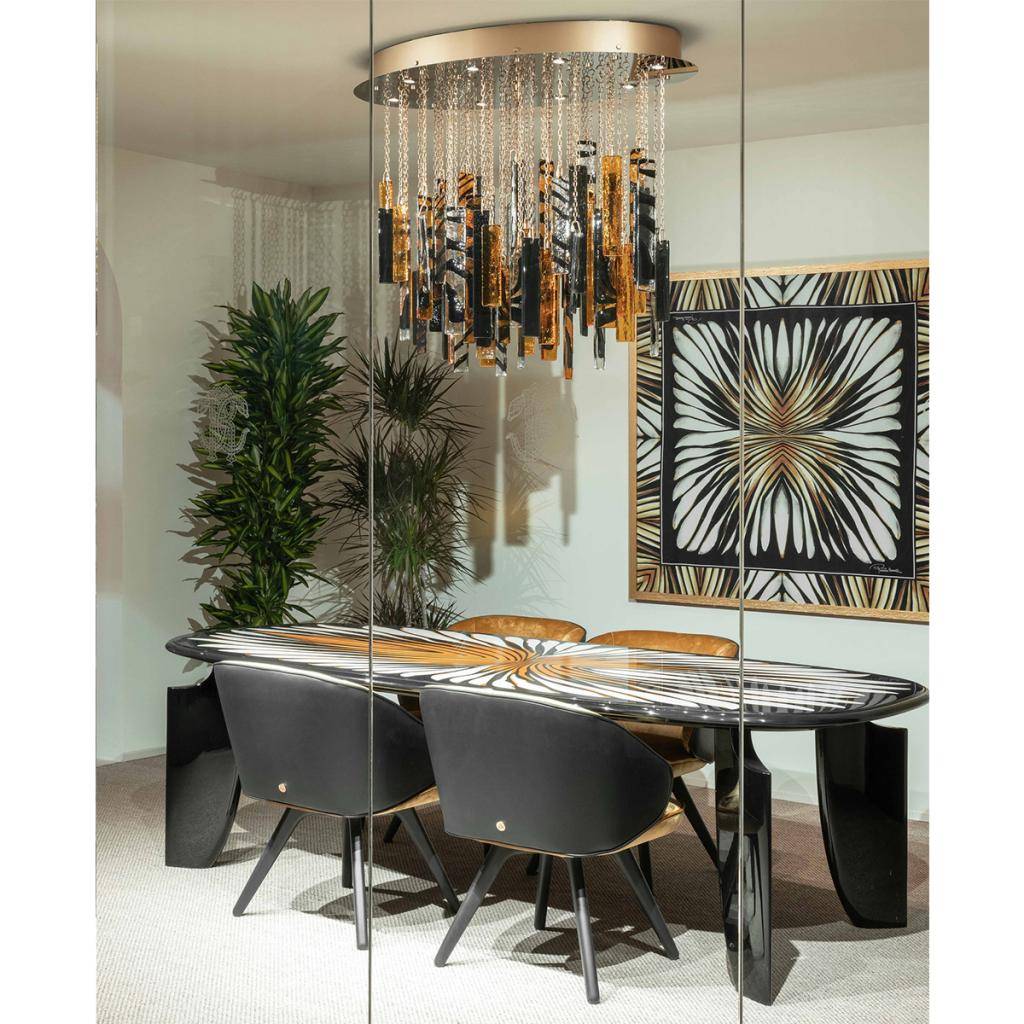 Novinki_Roberto_Cavalli_Home_Interiors_2024_casariccaexpo_2.jpg