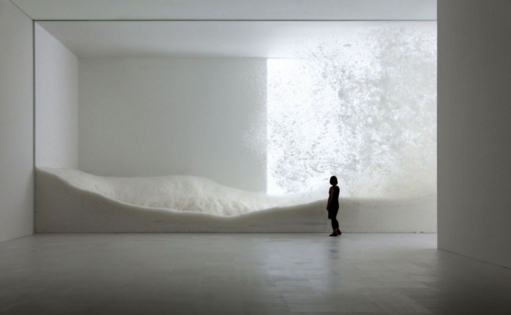 Tokujin Yoshioka (Токуджин Йошиока)