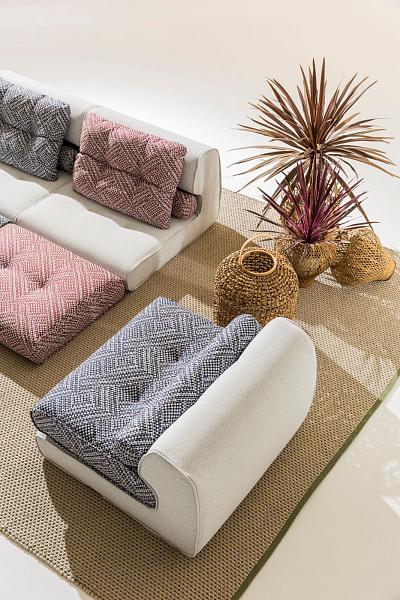 Liu-Jo-Living_Glam_Outdoor-45.jpg