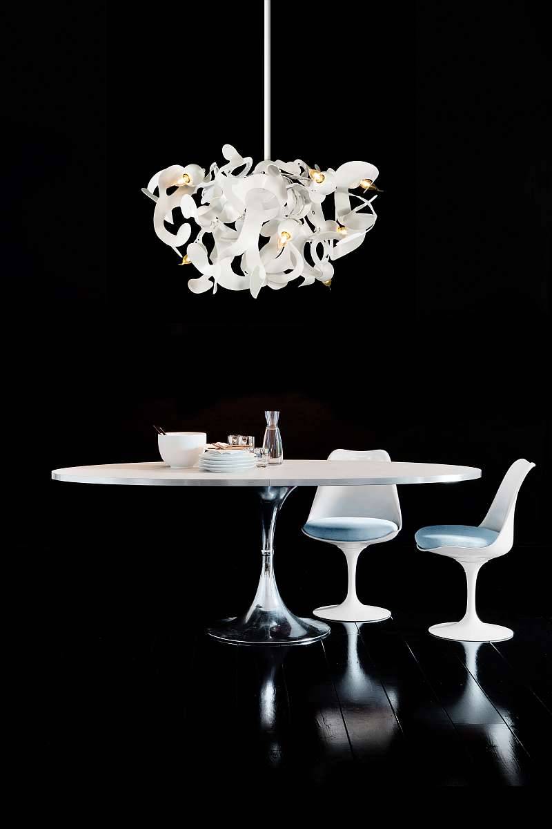 brandvanegmond_kelp_round-chandelier-100_white-matt_studio_black-background-01.jpg