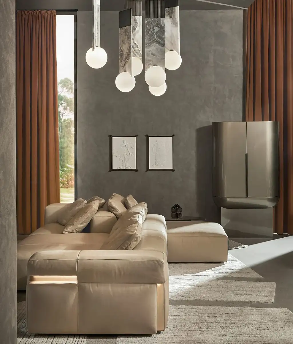 Visionnaire_Bold_Sofa_Website2_e6bc161d8d.webp