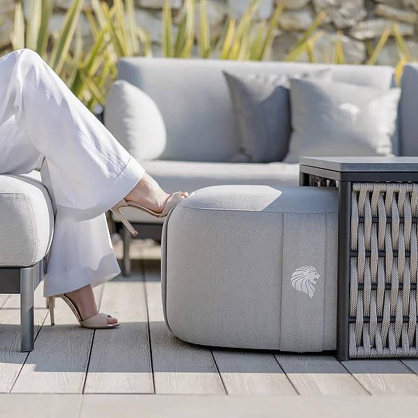 oasi outdoor round ottoman 2.jpg