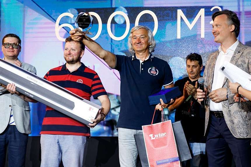 LUXURY ROAD CASA RICCA EXPO