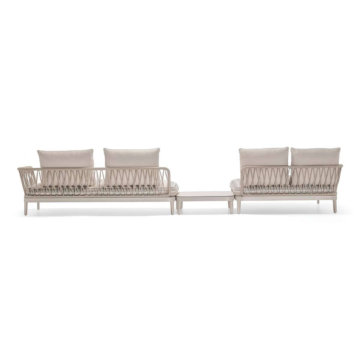 1_1_ChelseaOutdoorSofas_03.jpg