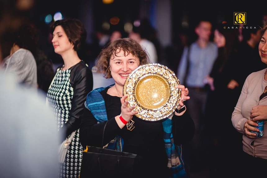 Яркая дизайнерская сеть от  Casa Ricca