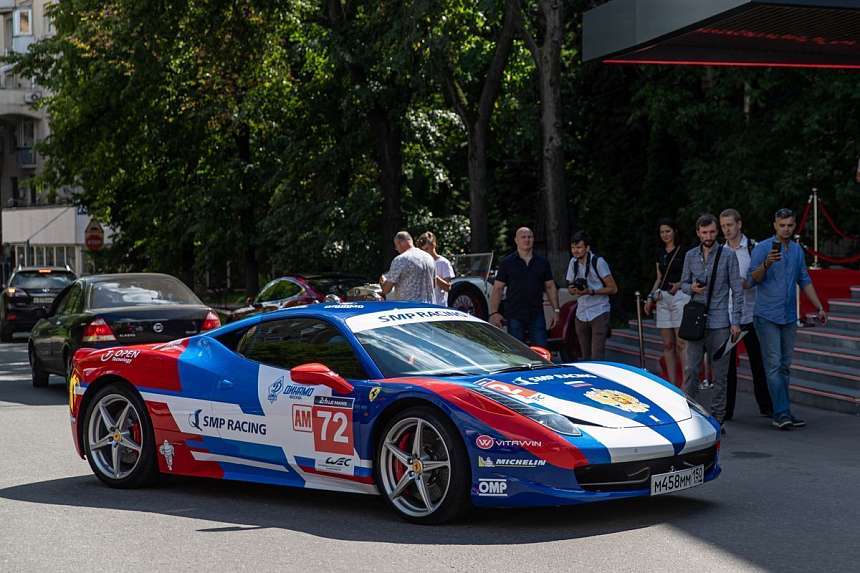 LUXURY ROAD CASA RICCA EXPO