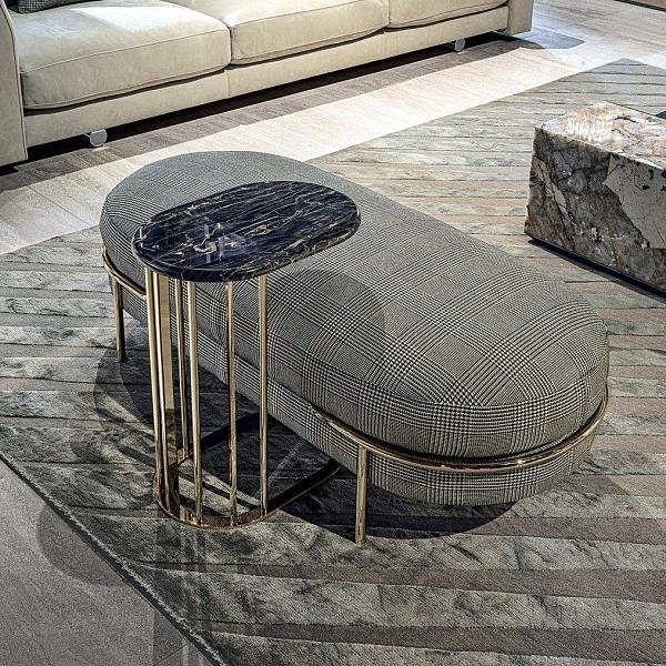 LLOYDbench_gallery_01.jpg