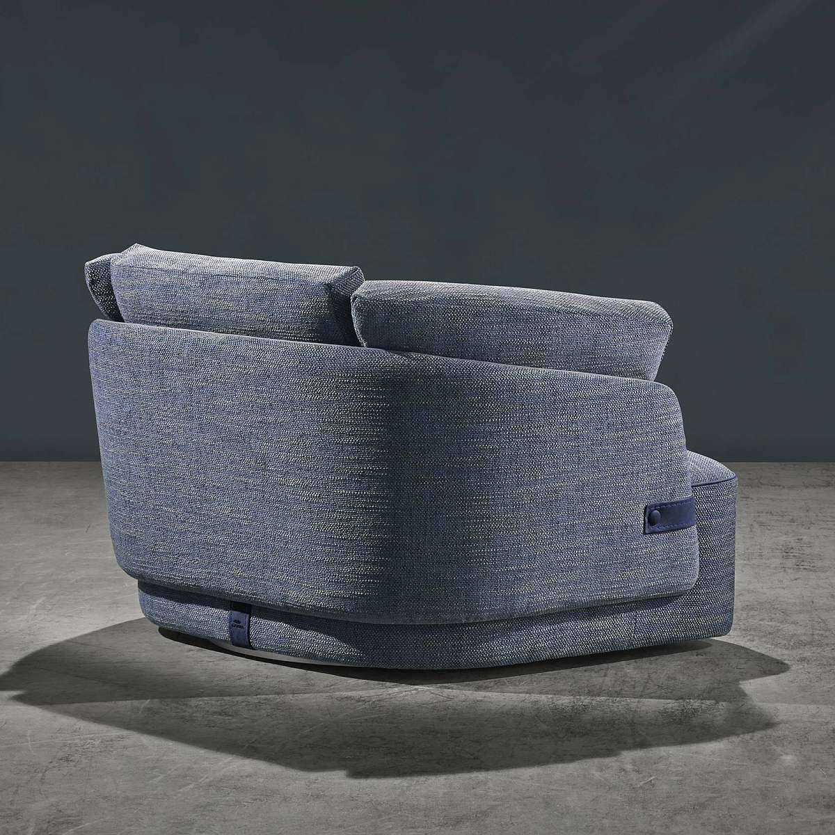 Veronica 03 back.jpg