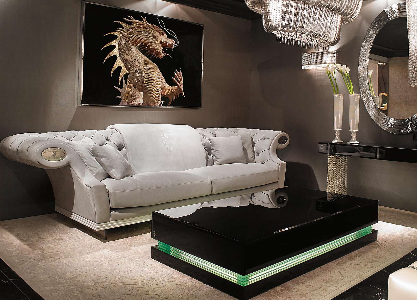 0713_valancourt_livingroom_2013_01_0_0.jpg