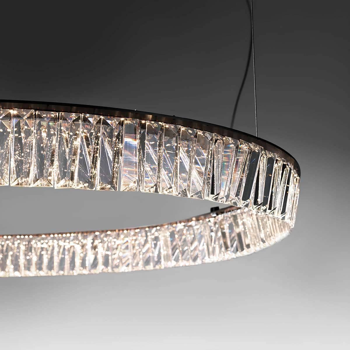 Opus_round_chandelier4.jpg