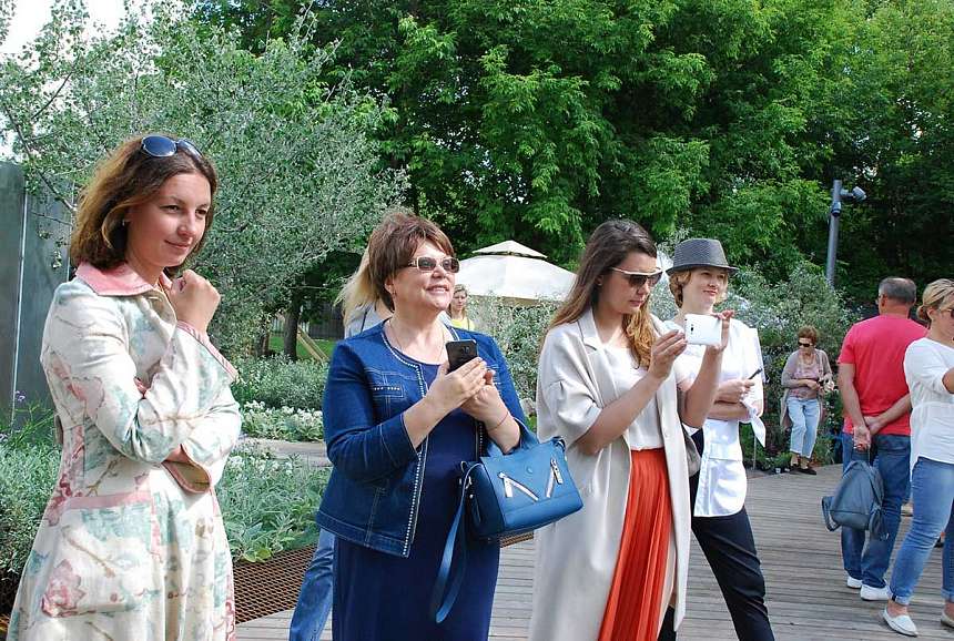 Garden tours 