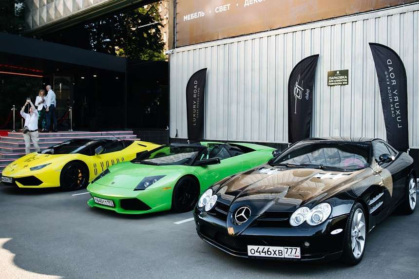 LUXURY ROAD CASA RICCA EXPO