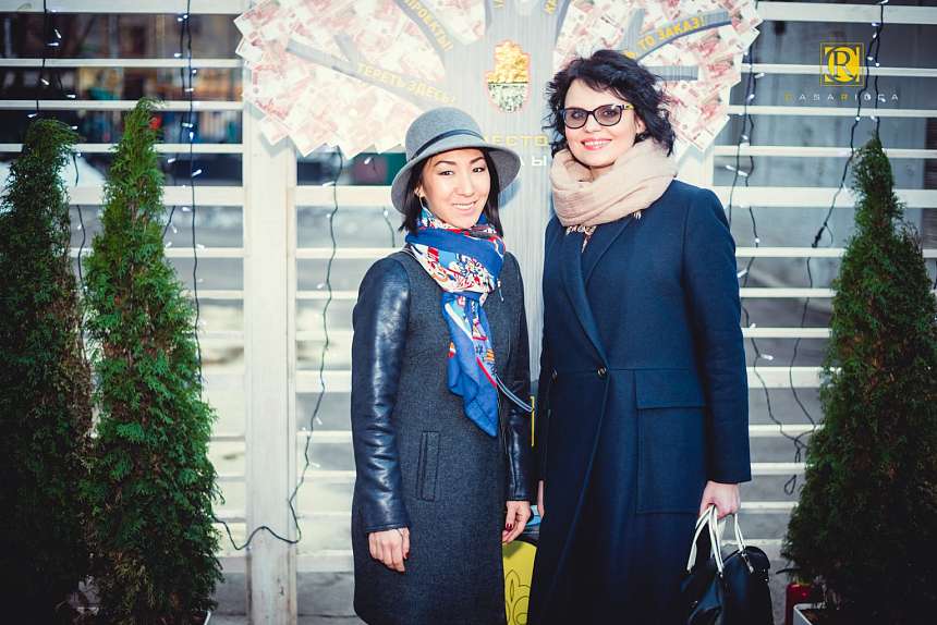 Русский блин в венецианской маске