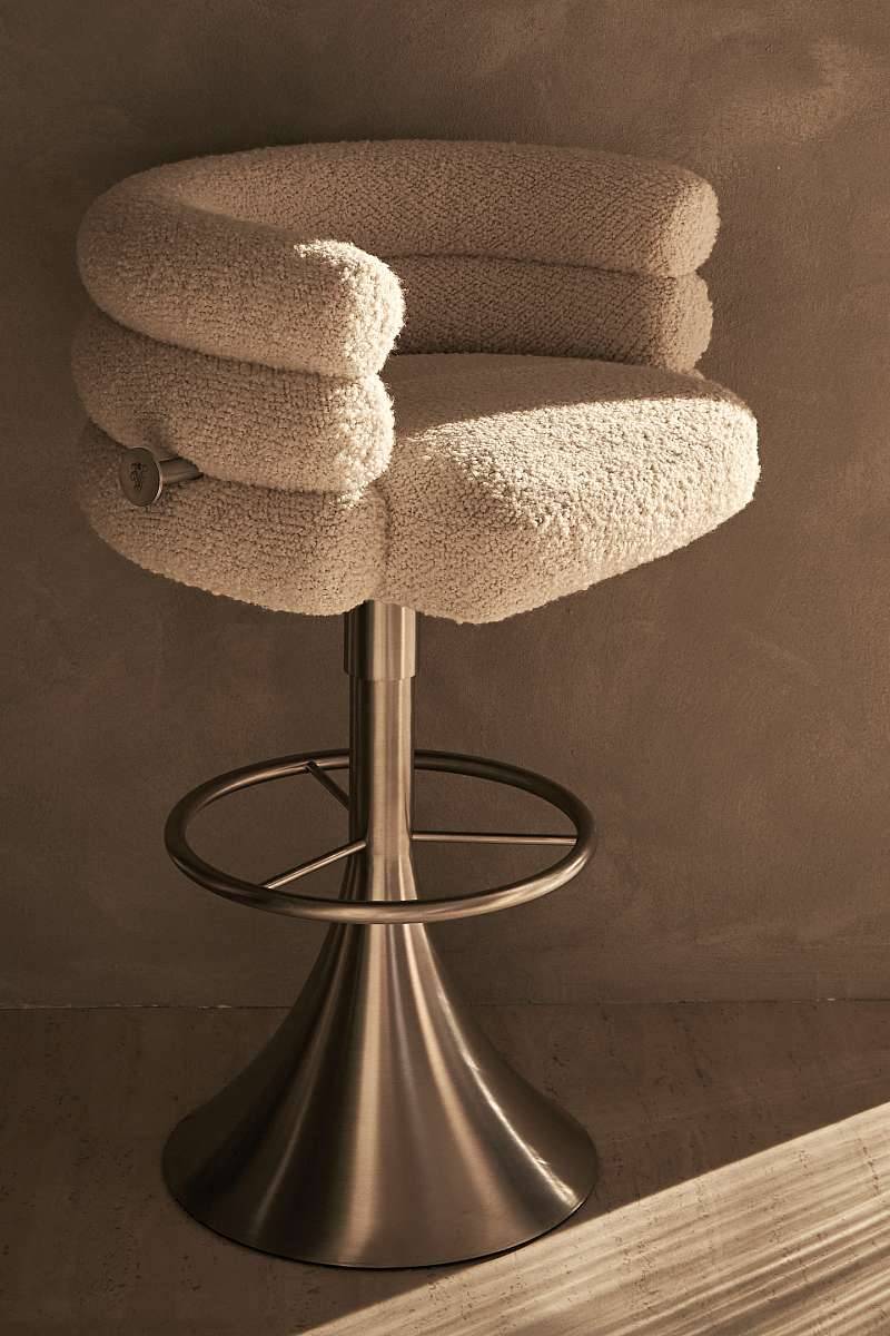 VOLUPTAS-stool_gallery_04.jpg