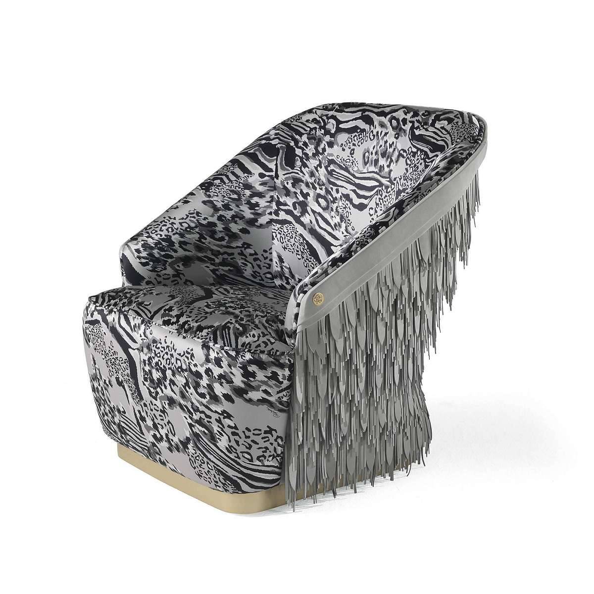 RCHI_DUDLEY_armchair_DUD_221_AHX_2021_04_master.jpg