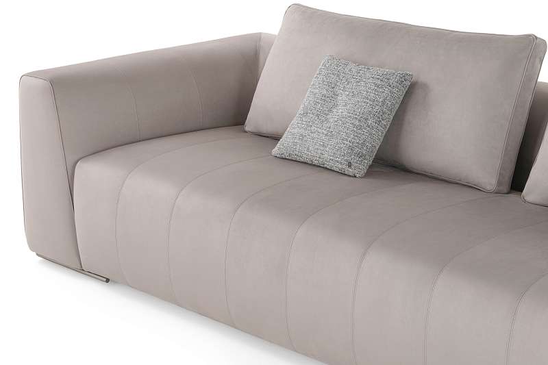 LOVING-FRANK-sofa_gallery_10c.jpg