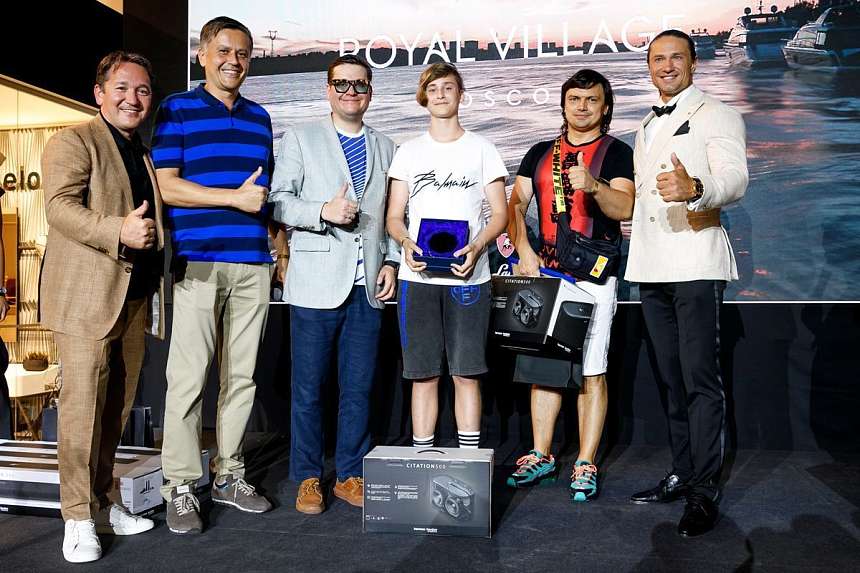 LUXURY ROAD CASA RICCA EXPO