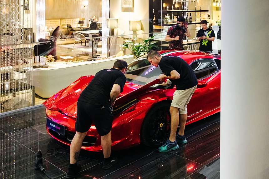 LUXURY ROAD CASA RICCA EXPO