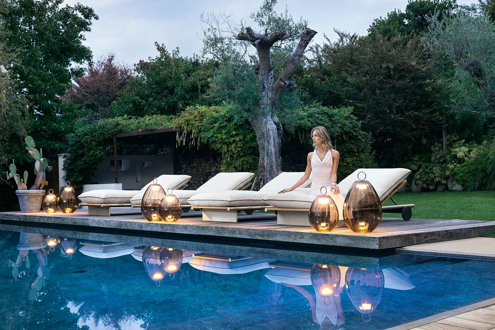 outdoor_sunbed5.jpg