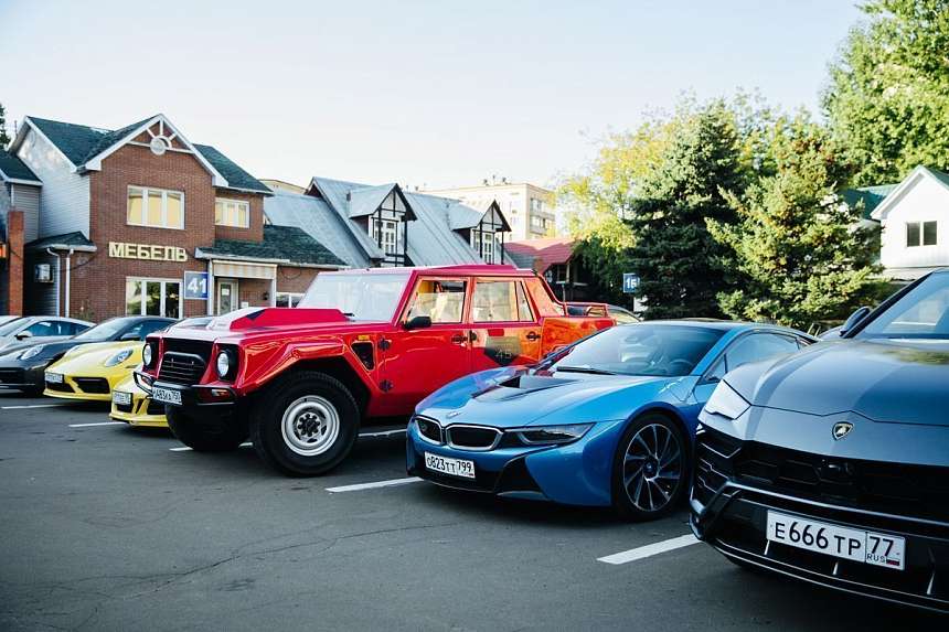 LUXURY ROAD CASA RICCA EXPO