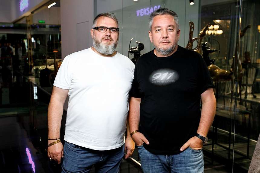 LUXURY ROAD CASA RICCA EXPO