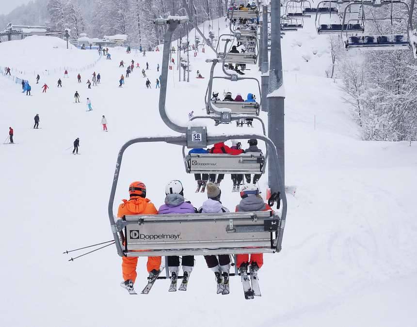 Уступи лыжню! Мчится Casa Ricca!