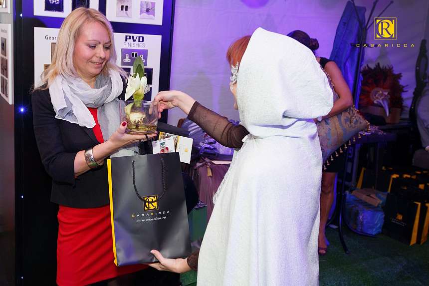 Премьера Легенды о Богатом Доме