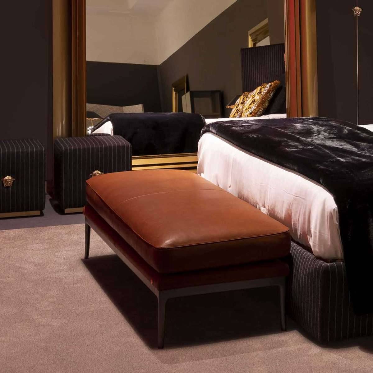 07 Versace Homee_Setup images 06 2022.jpg