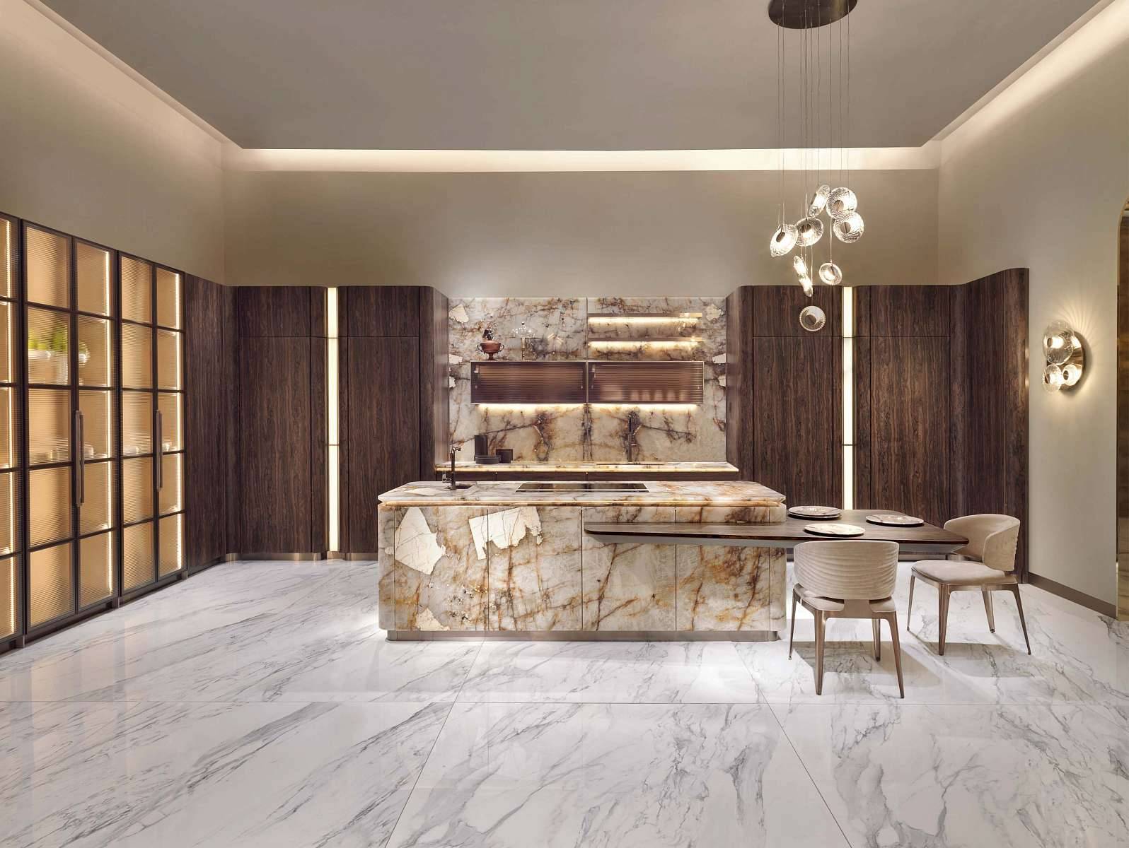 VISIONNAIRE SALONE 2022_0004_0.jpg