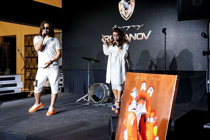 LUXURY ROAD CASA RICCA EXPO