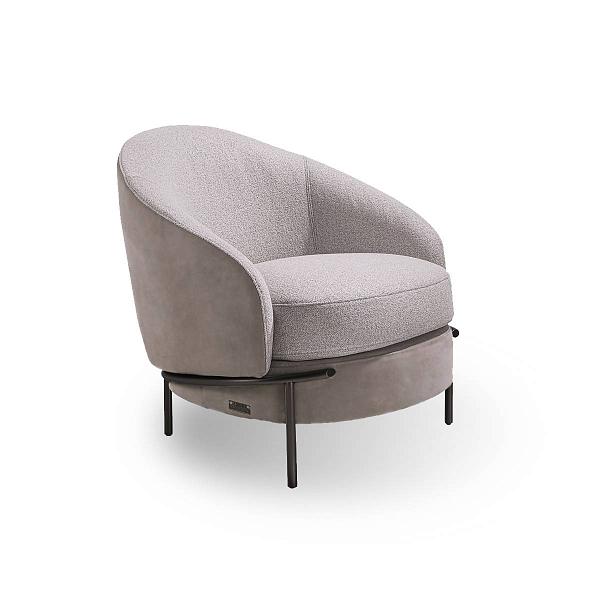LLOYD_armchair_12.jpg
