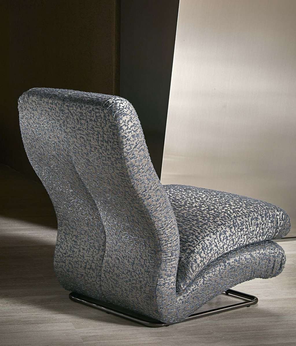 Visionnaire_Cigno_Armchair_Website2_c833d08182.jpeg