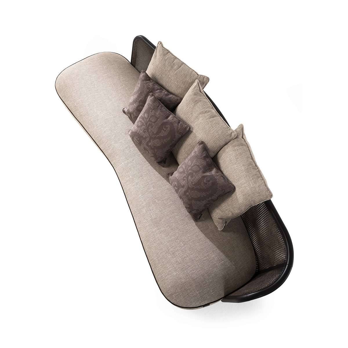 EHI_CARAL_3_seater_sofa_E_CAR_211_BDX_2022_03_master.jpg