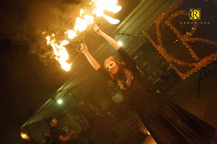 Премьера Легенды о Богатом Доме