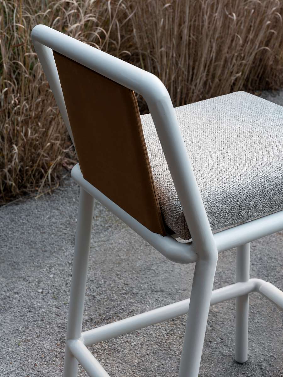 2026_PH_Col_Set_Soleva_Stools_Outdoor_02-HR_RGB.jpg