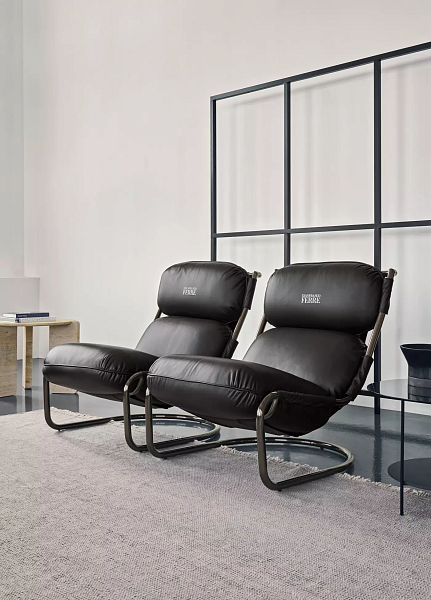 8846-GFH_Frames_ColumbusArmchair.jpg
