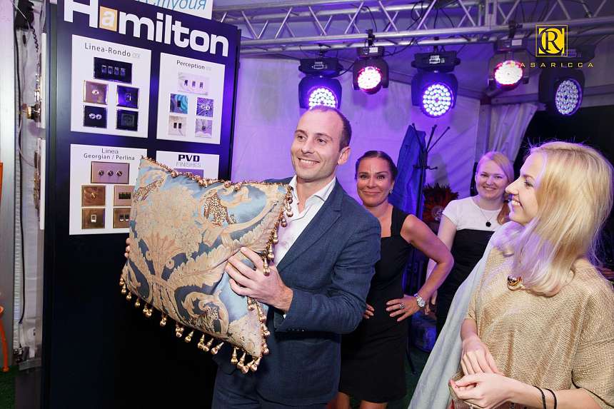 Премьера Легенды о Богатом Доме