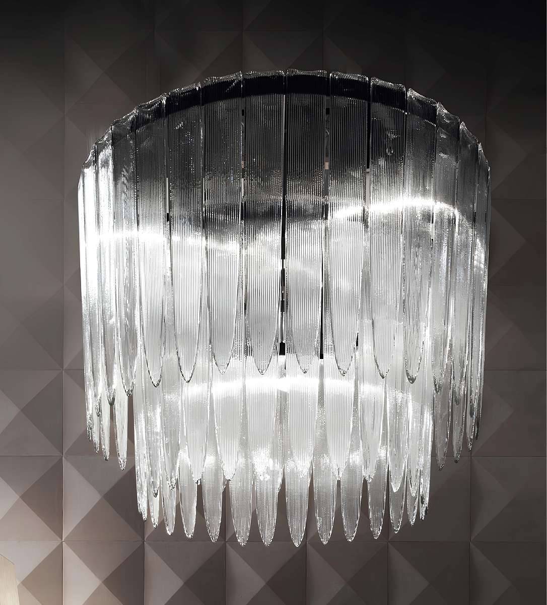 triumph_chandelier3.jpg