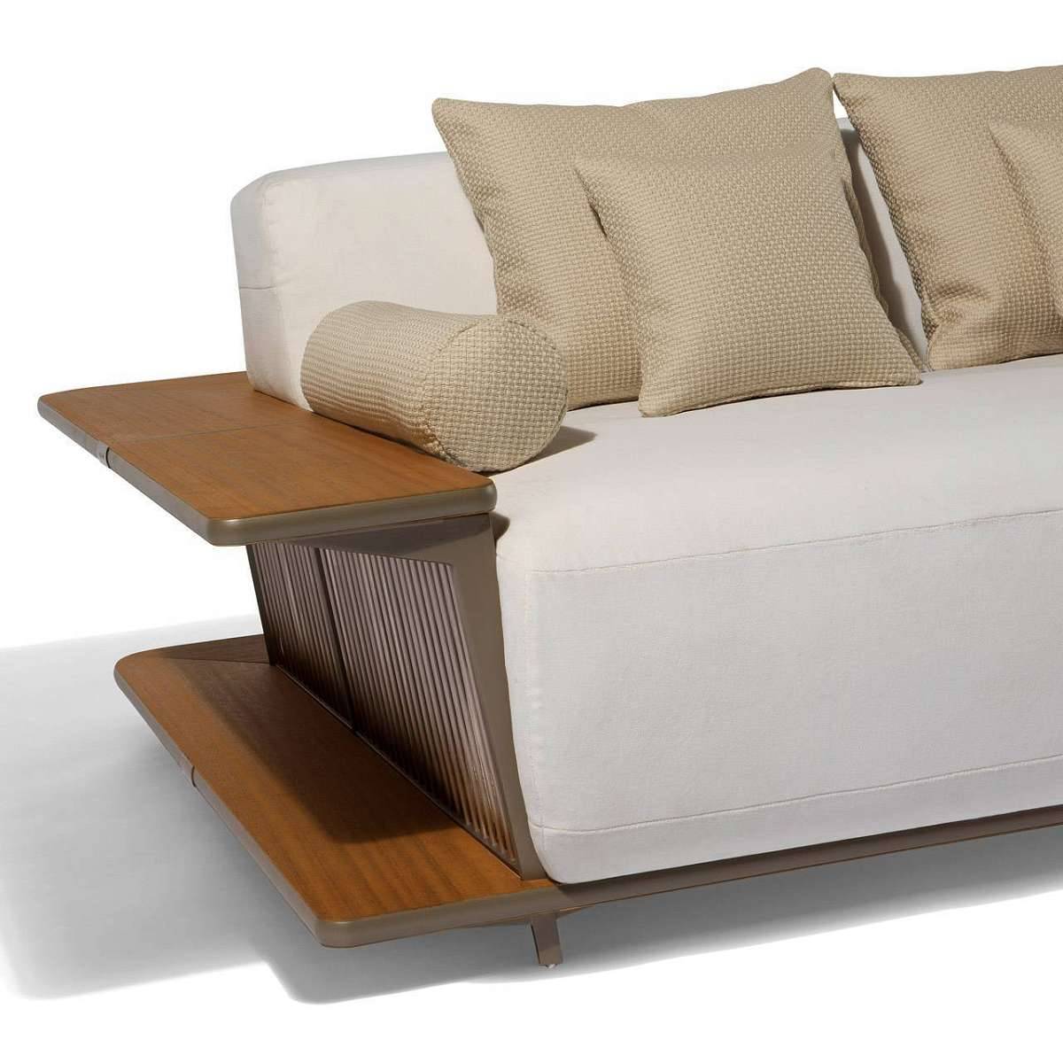 _0005_WING Sofa (3).jpg