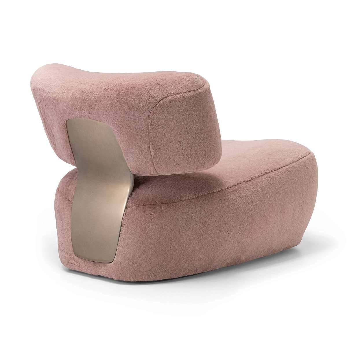 MIRA_armchair_gallery_03.jpg