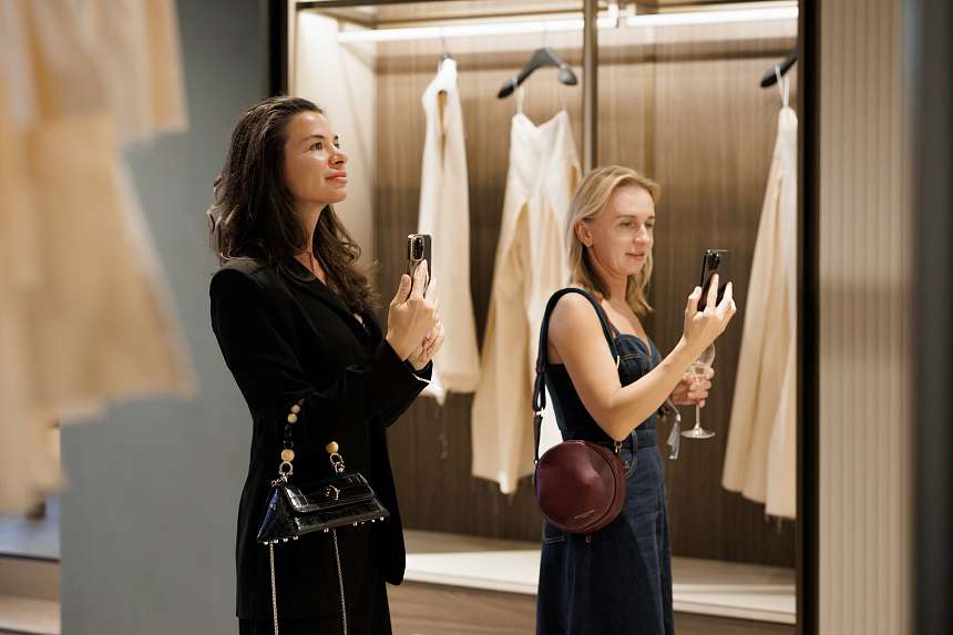 В Casa Ricca Expo состоялось открытие флагманского салона Molteni&C 