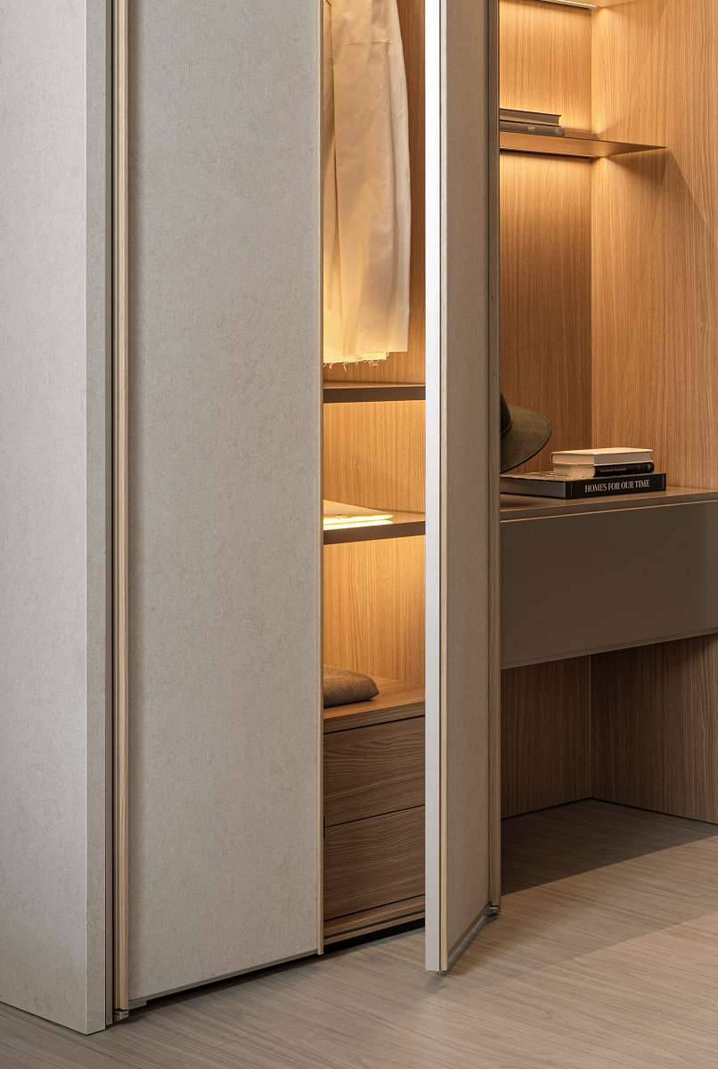 GlissMaster_Meridian_Door_Studio_Klass_03.jpg